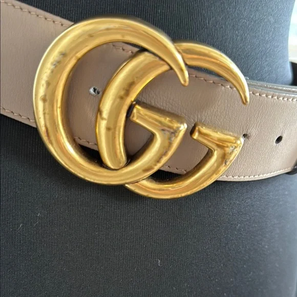 Gucci Belt with Iconic GG Buckle - Picture 5 of 10